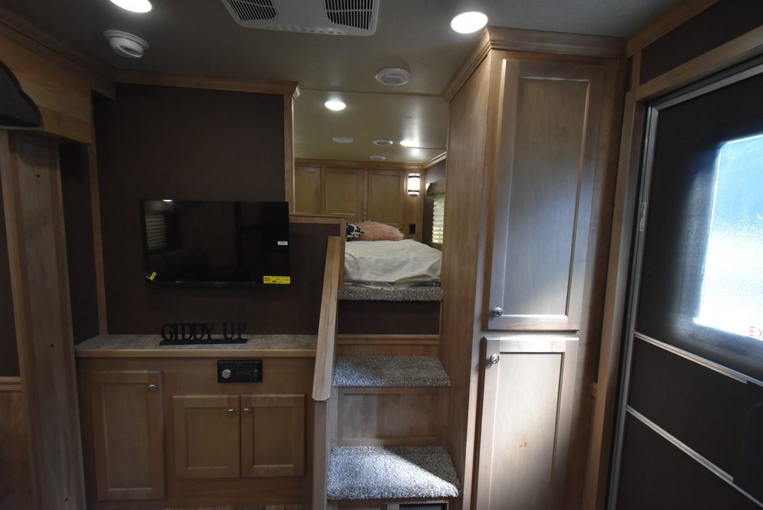 Trailer Photo 11