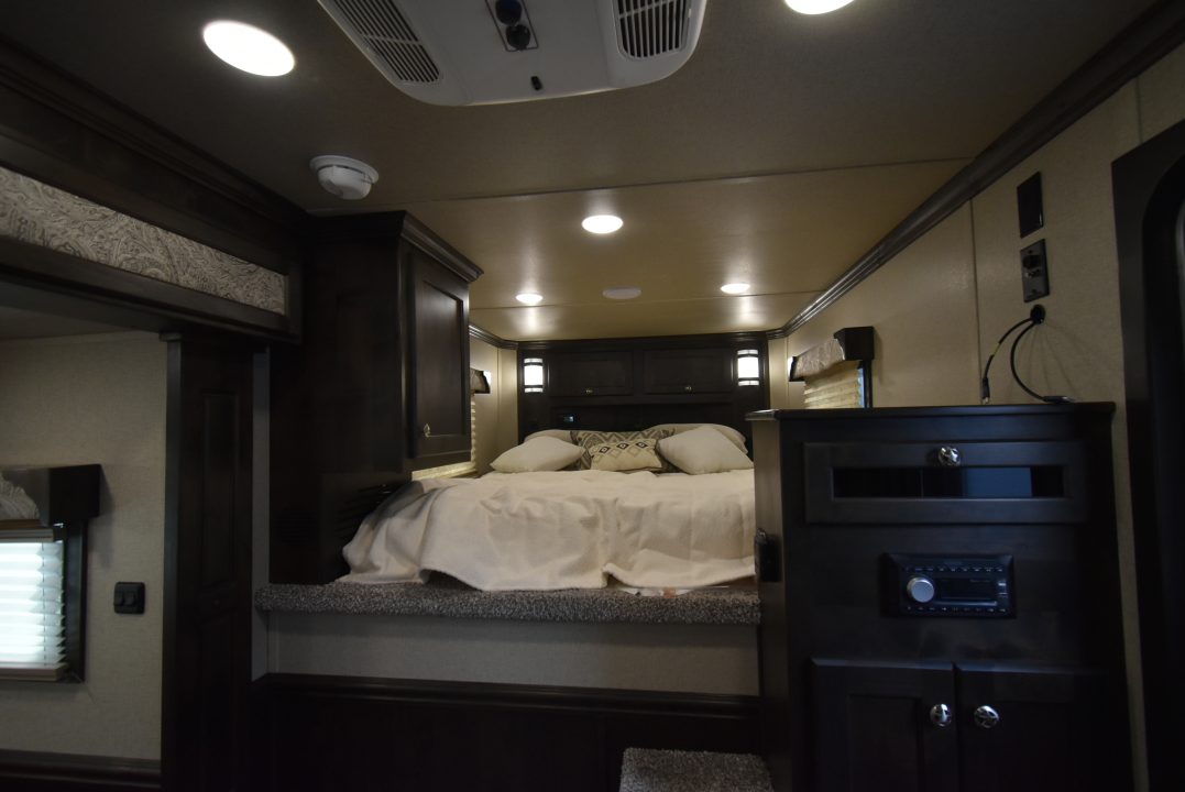 Trailer Photo 16