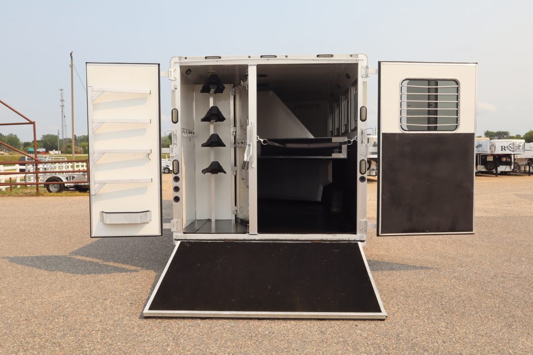 Trailer Photo 10
