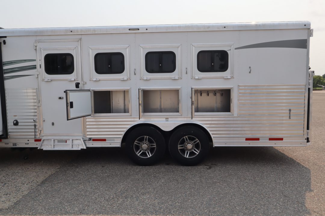 Trailer Photo 8