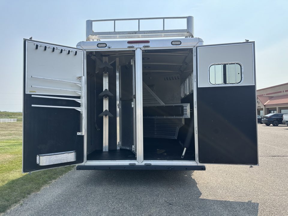 Trailer Photo 10