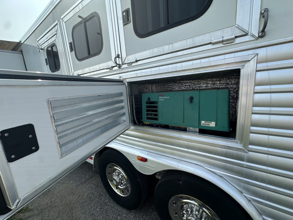 Trailer Photo 8