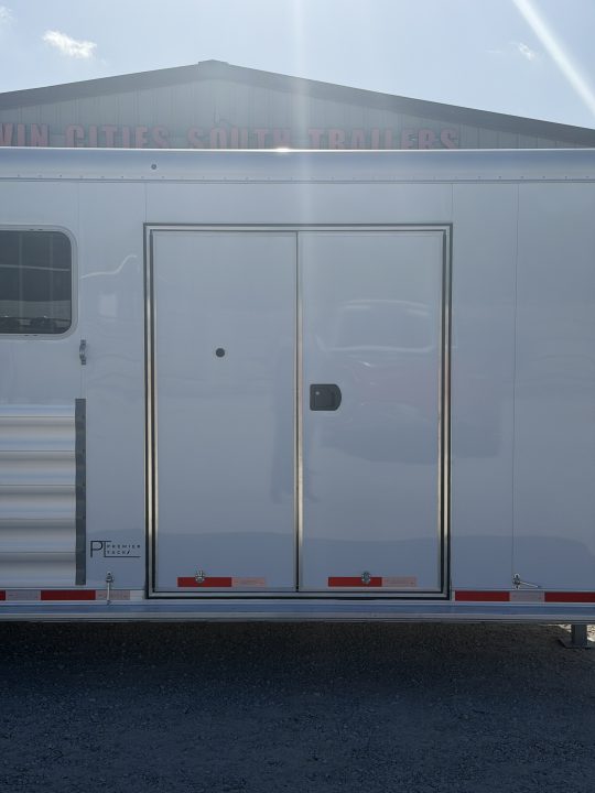 Trailer Photo 9