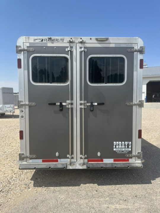 Trailer Photo 4