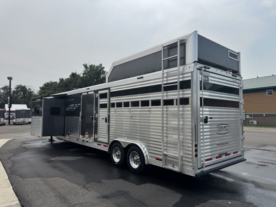 Trailer Photo 4