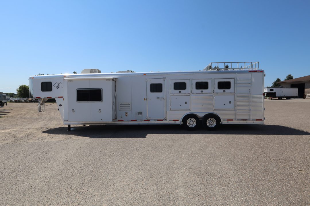 Trailer Photo 5