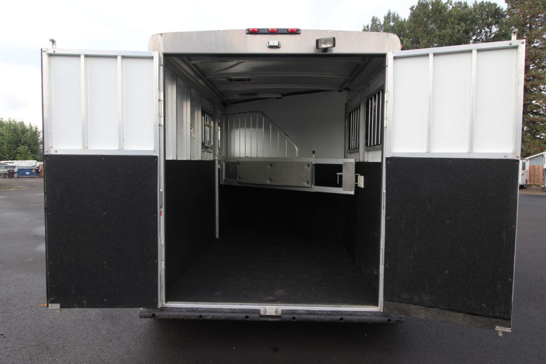 Trailer Photo 5