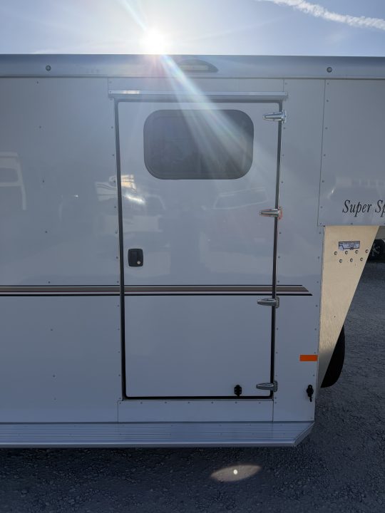 Trailer Photo 9