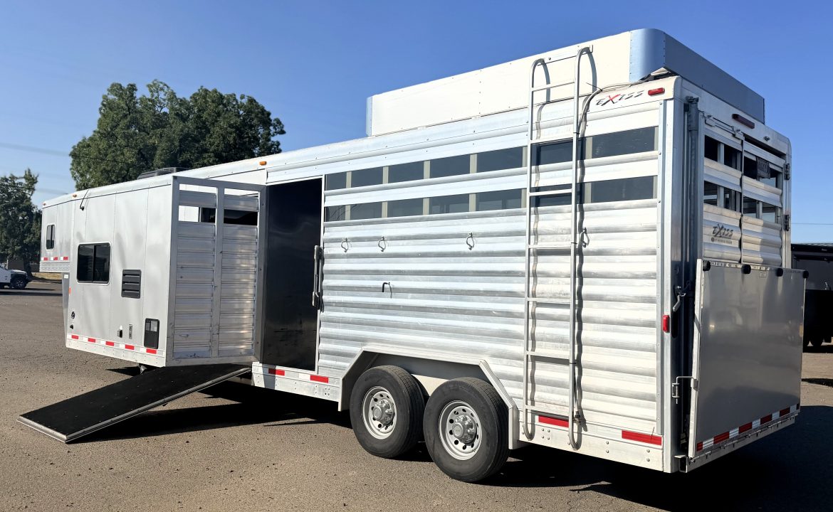 Trailer Photo 2