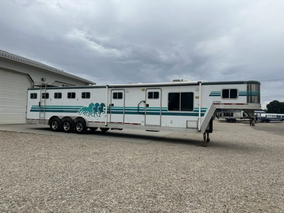 Trailer Photo 2
