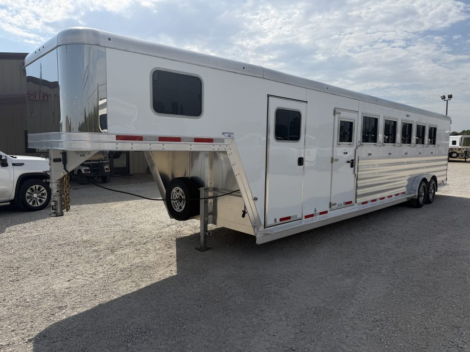 Trailer Photo 3