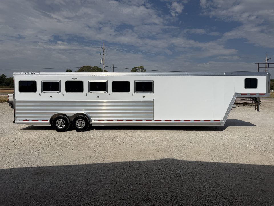 Trailer Photo 5