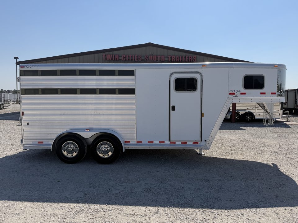 Trailer Photo 1