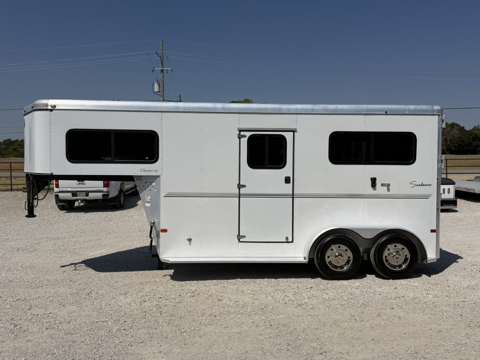 Trailer Photo 4