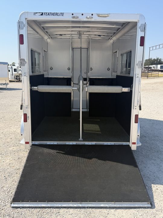 Trailer Photo 8