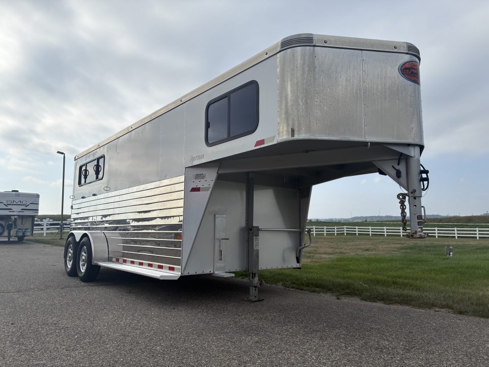 Trailer Photo 2