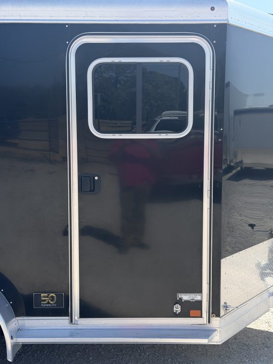 Trailer Photo 11