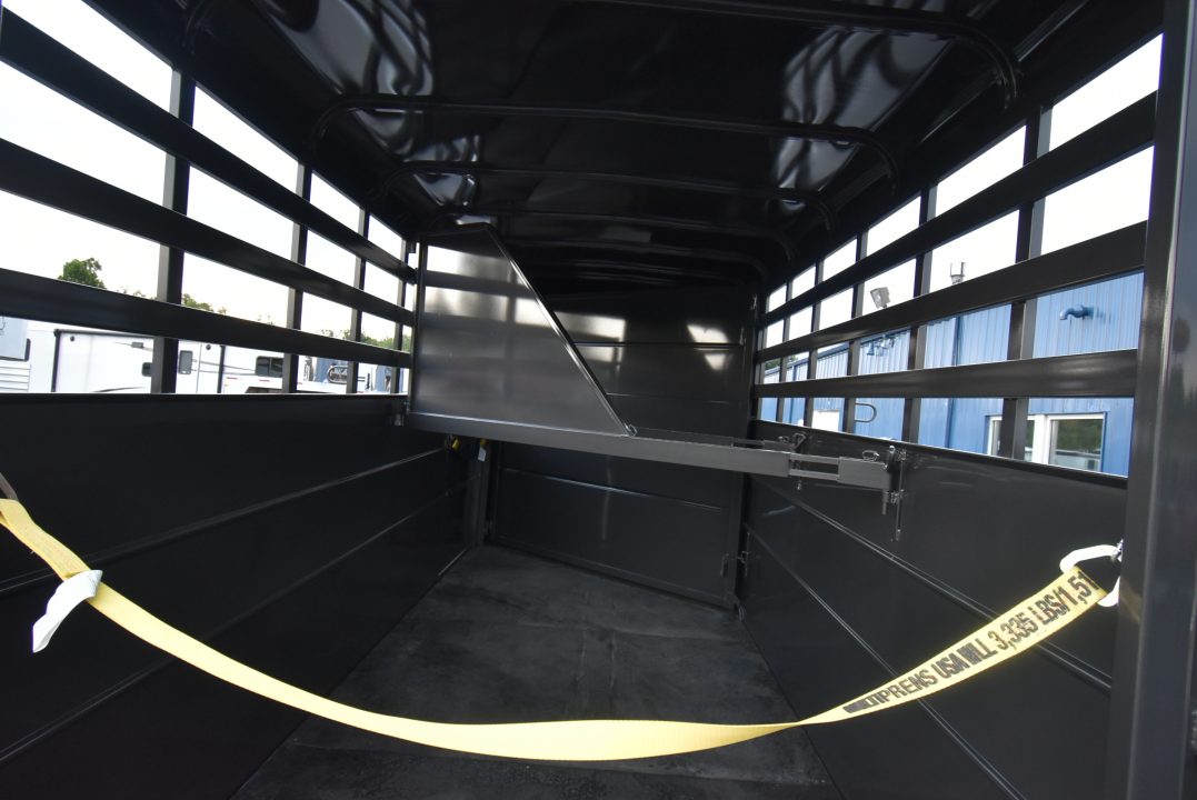Trailer Photo 6
