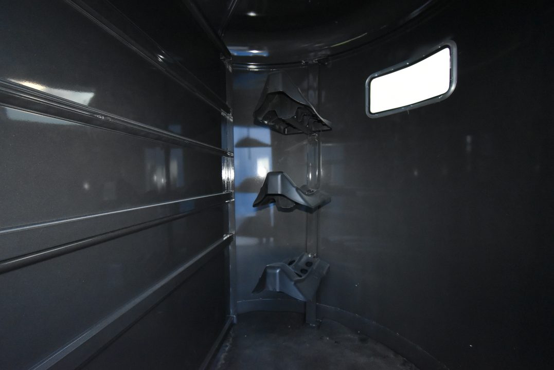 Trailer Photo 9