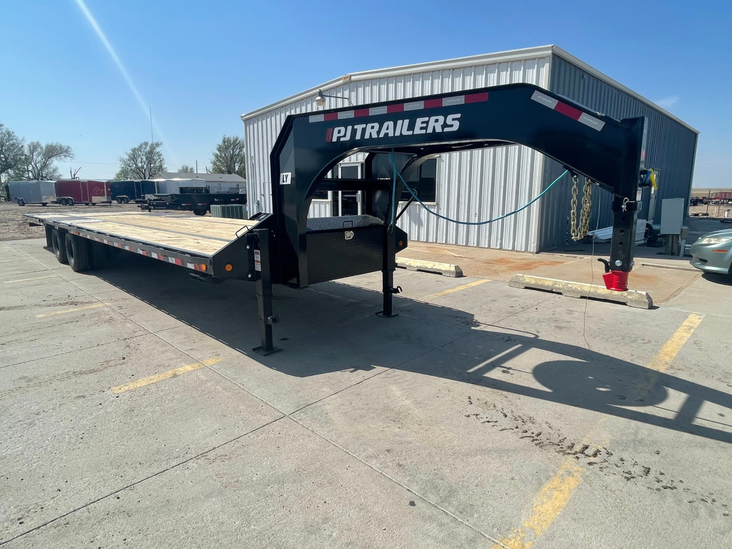 New 2025 PJ Trailers LY362 Flatbed Trailer
