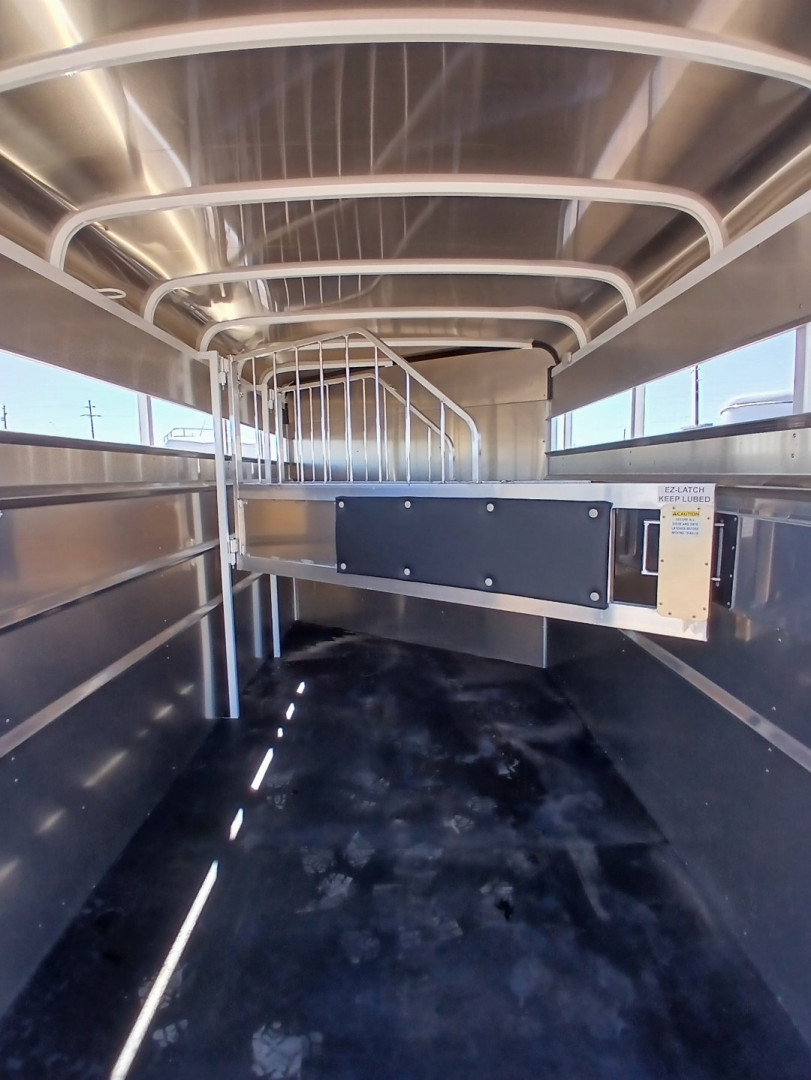 Trailer Photo 10