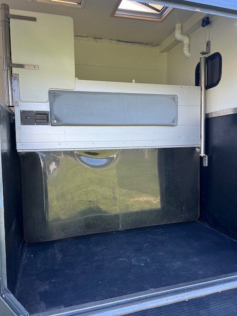 Truck Photo 6