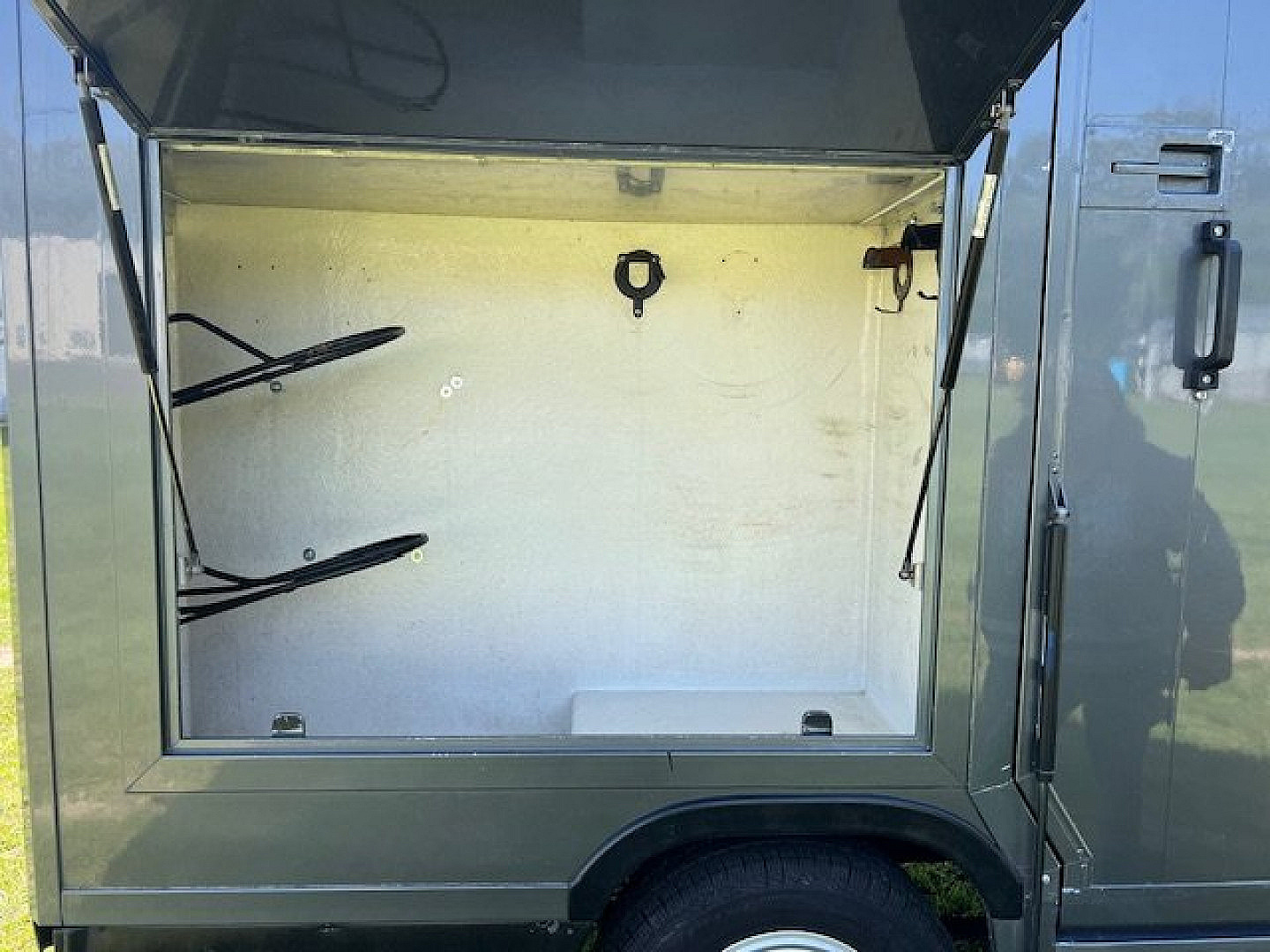 Truck Photo 7