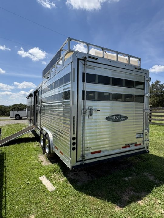 Trailer Photo 4