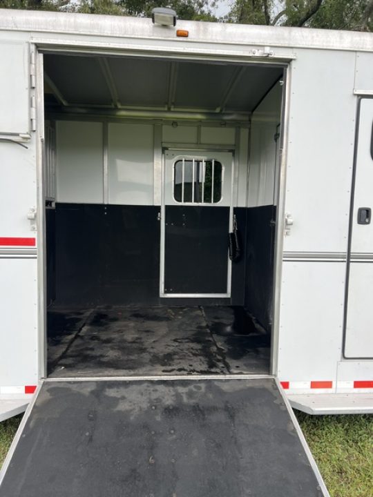 Trailer Photo 6