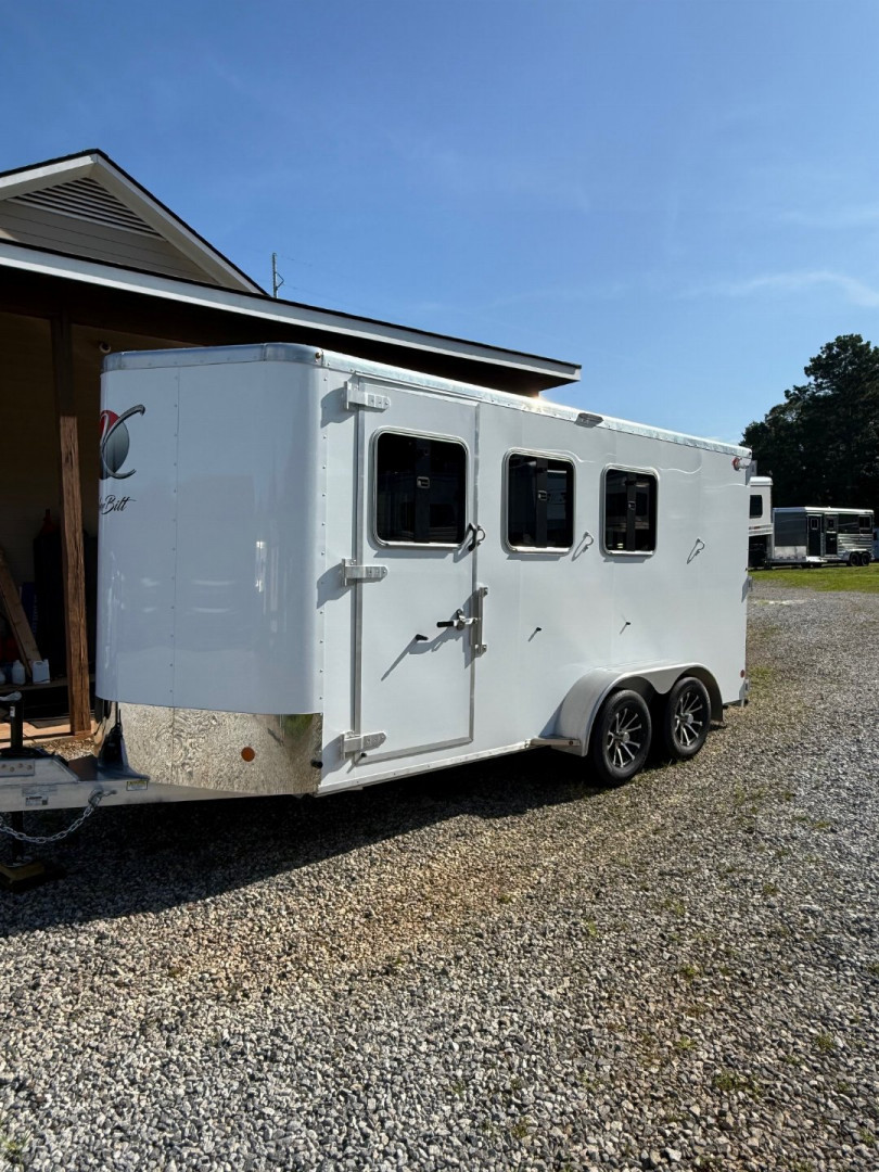 Trailer Photo 4