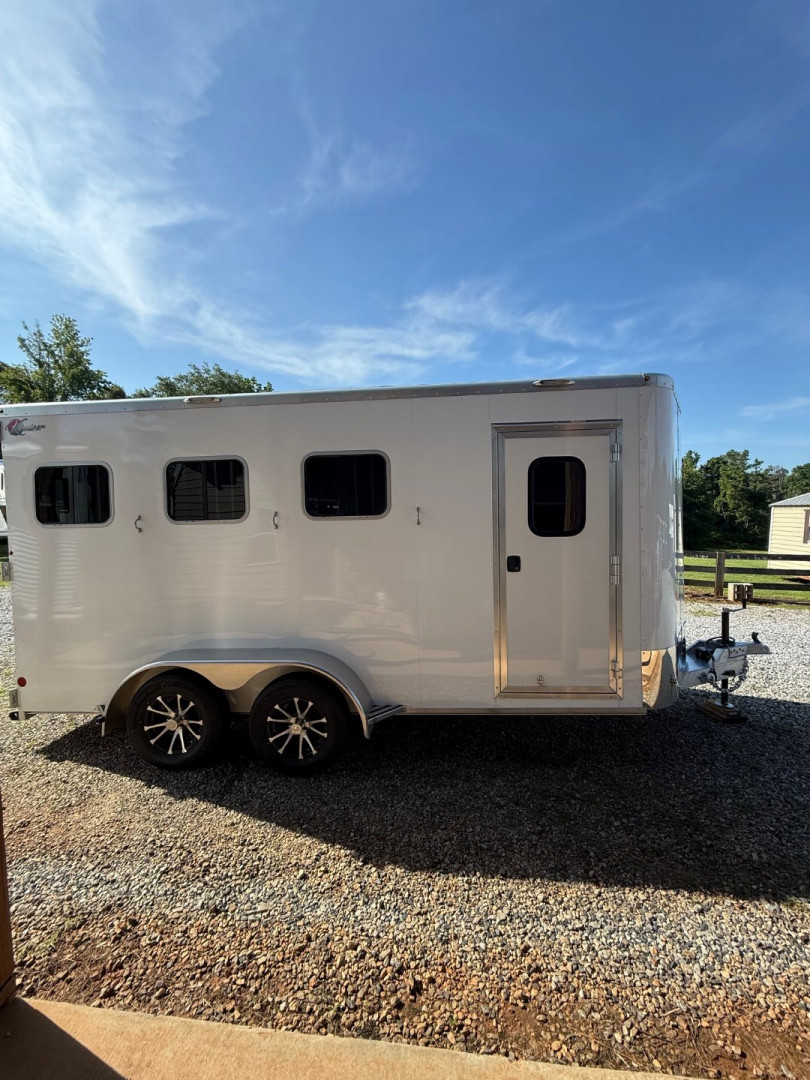 Trailer Photo 2
