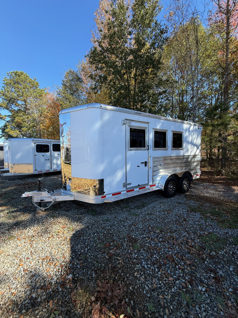 Trailer Photo 1