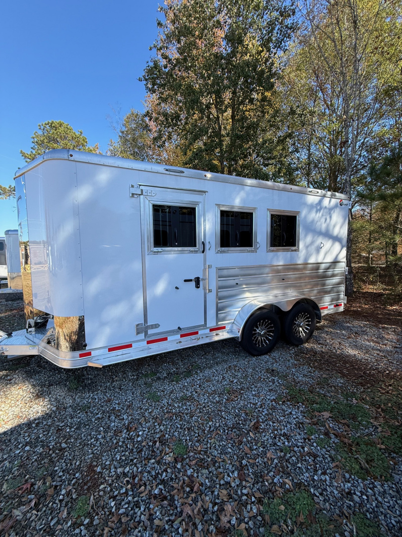 Trailer Photo 2