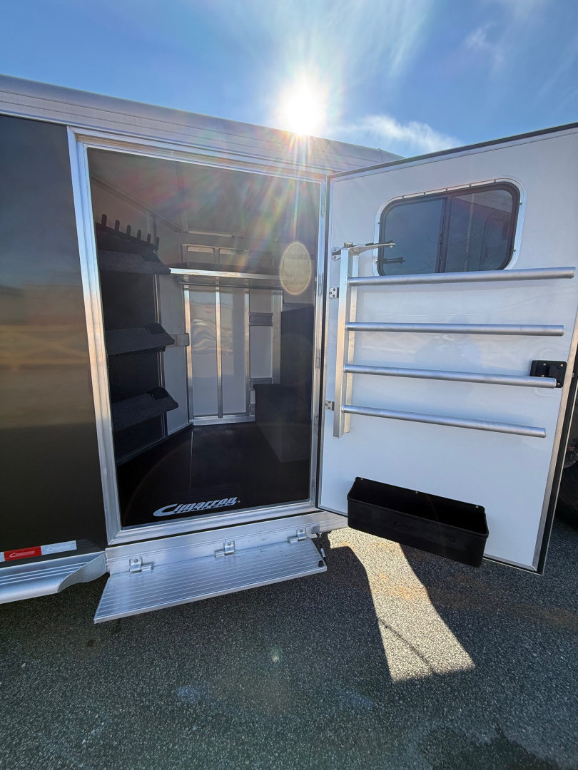 Trailer Photo 8