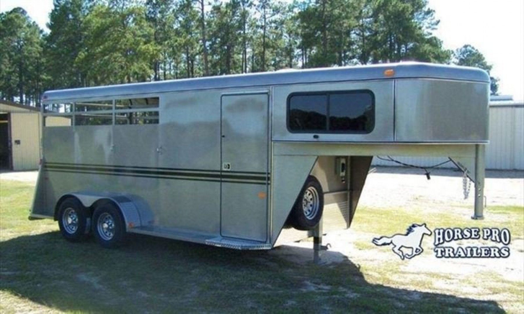 Trailer Photo 1