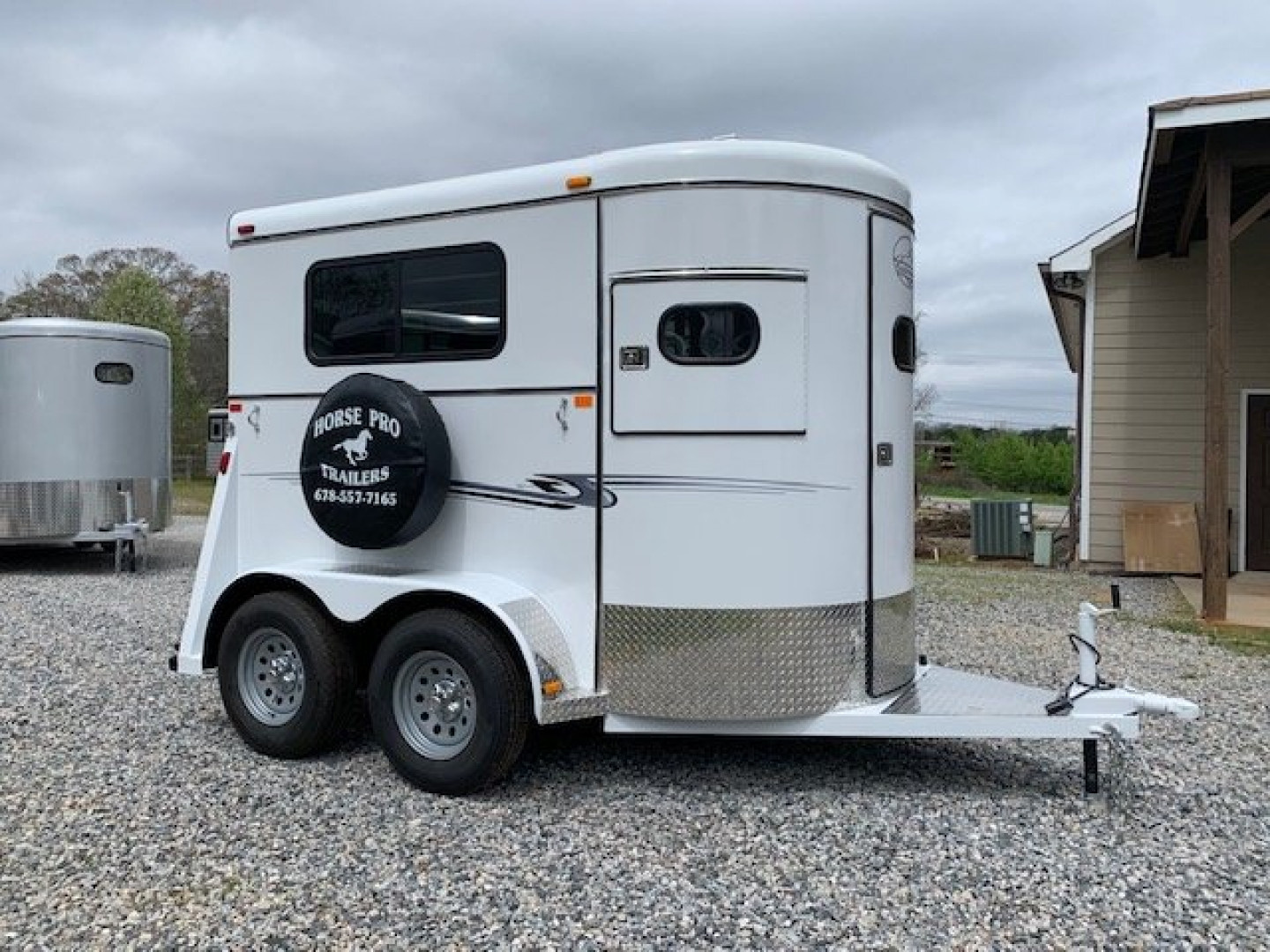 Trailer Photo 1