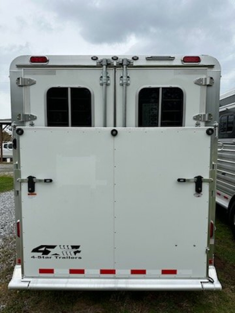 Trailer Photo 7