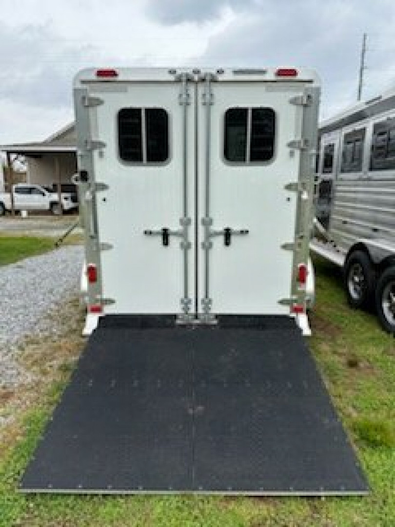 Trailer Photo 8