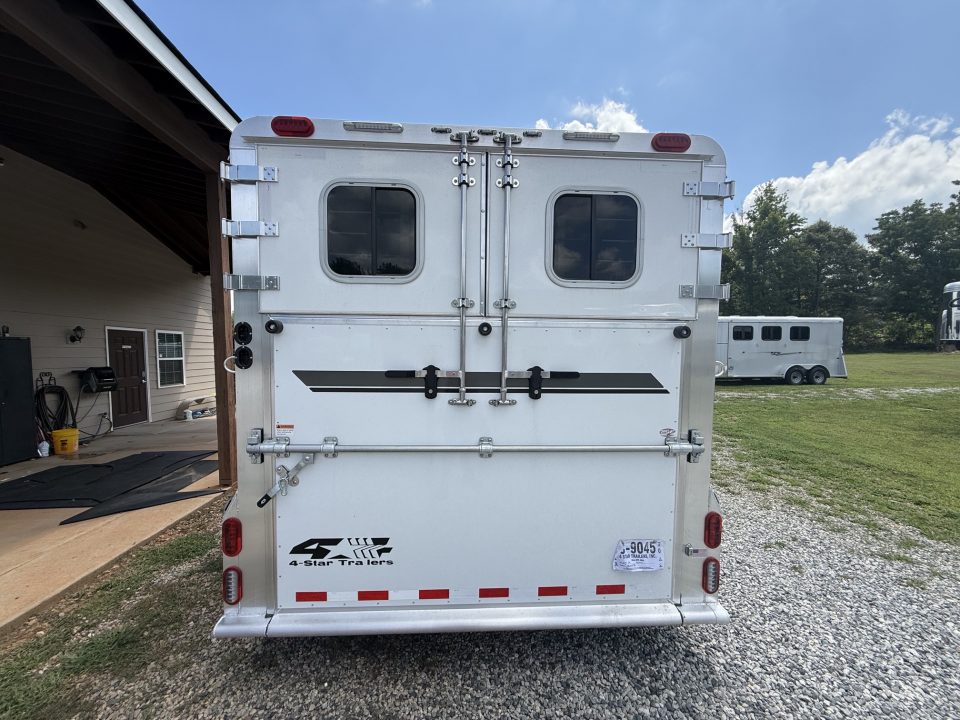 Trailer Photo 25