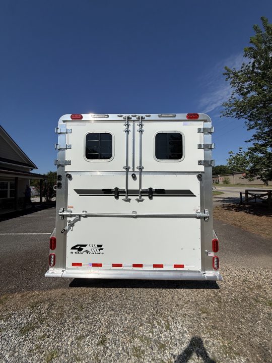 Trailer Photo 26