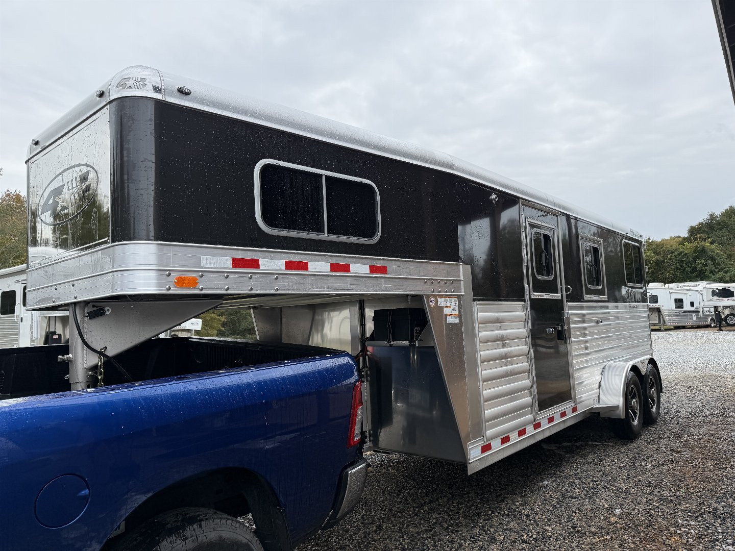 Trailer Photo 2