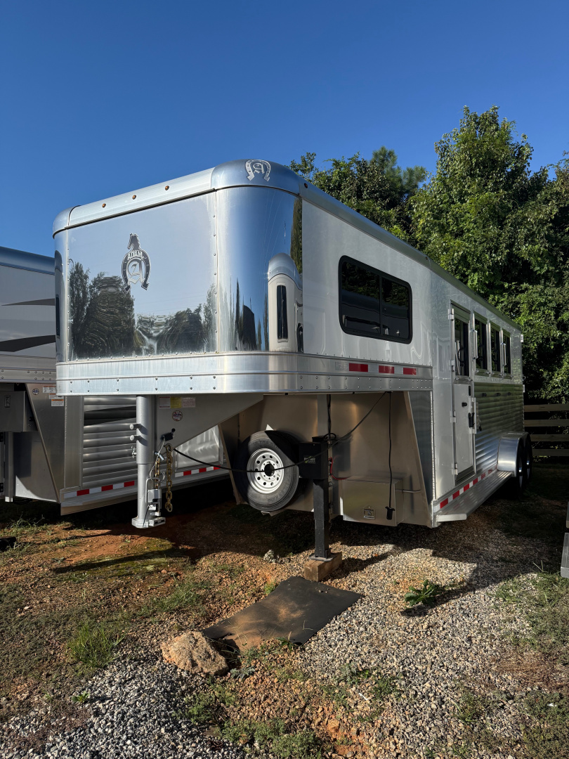 Trailer Photo 1