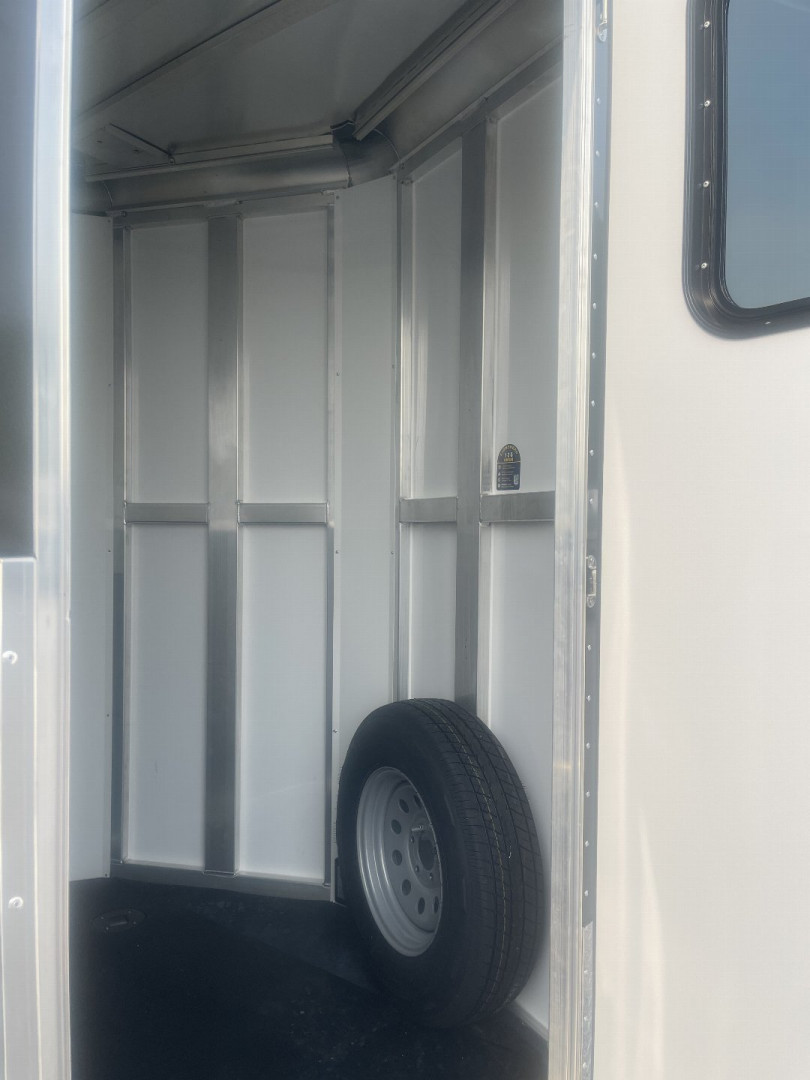 Trailer Photo 6