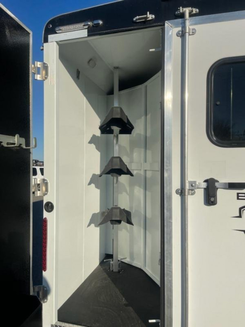 Trailer Photo 21