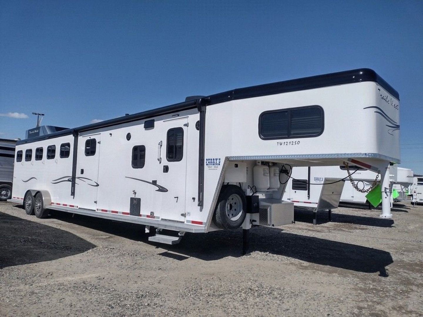 Trailer Photo 3