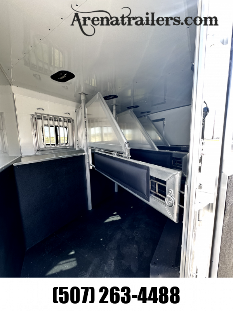 Trailer Photo 17