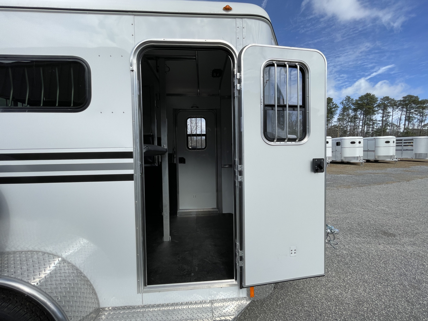 Trailer Photo 7