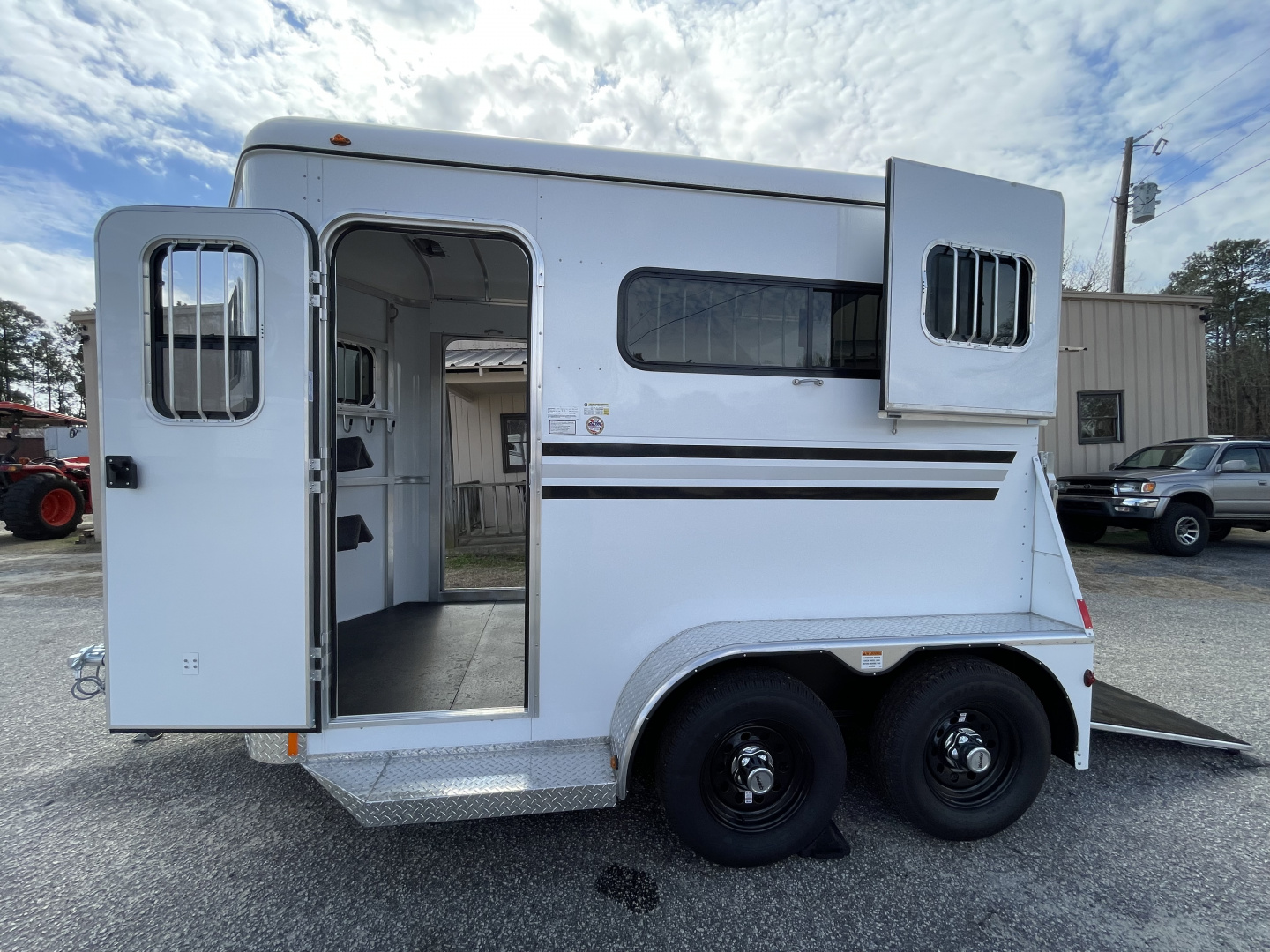 Trailer Photo 11