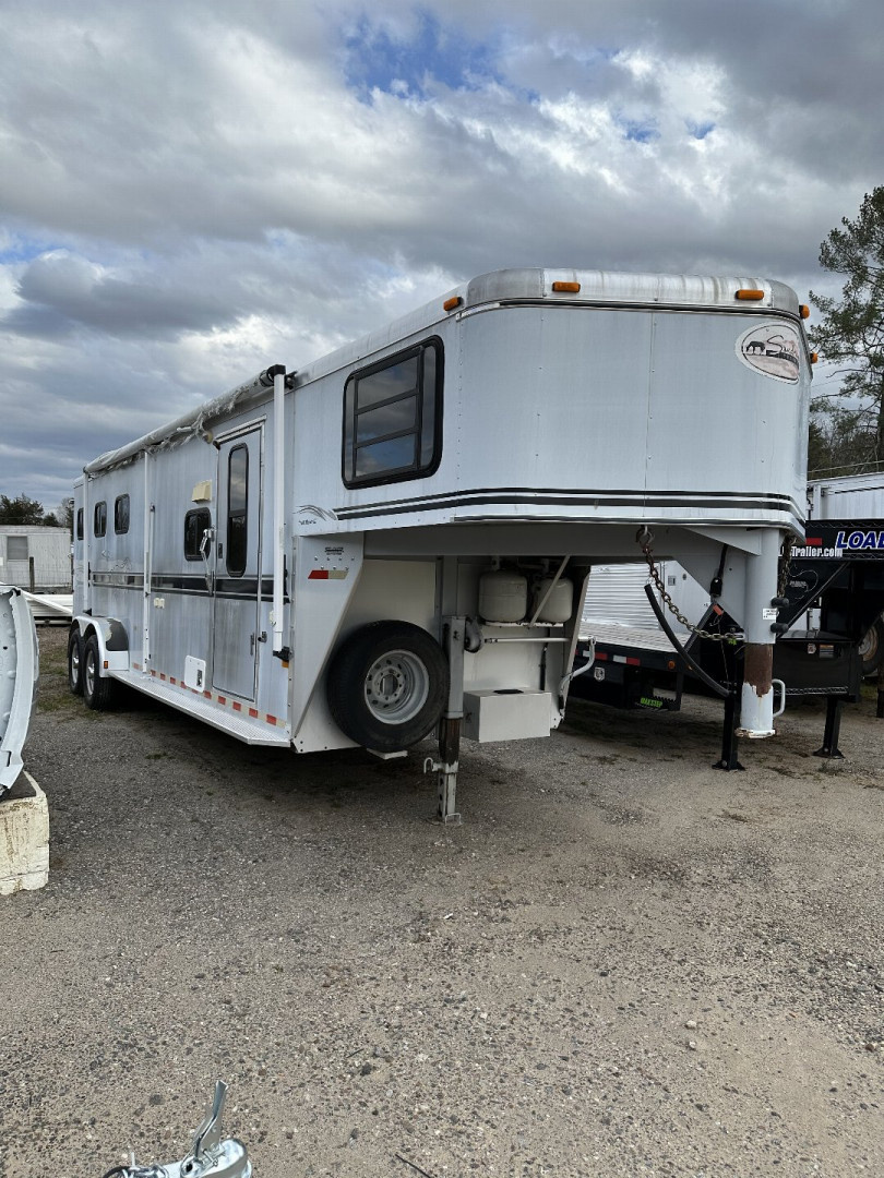 Trailer Photo 1