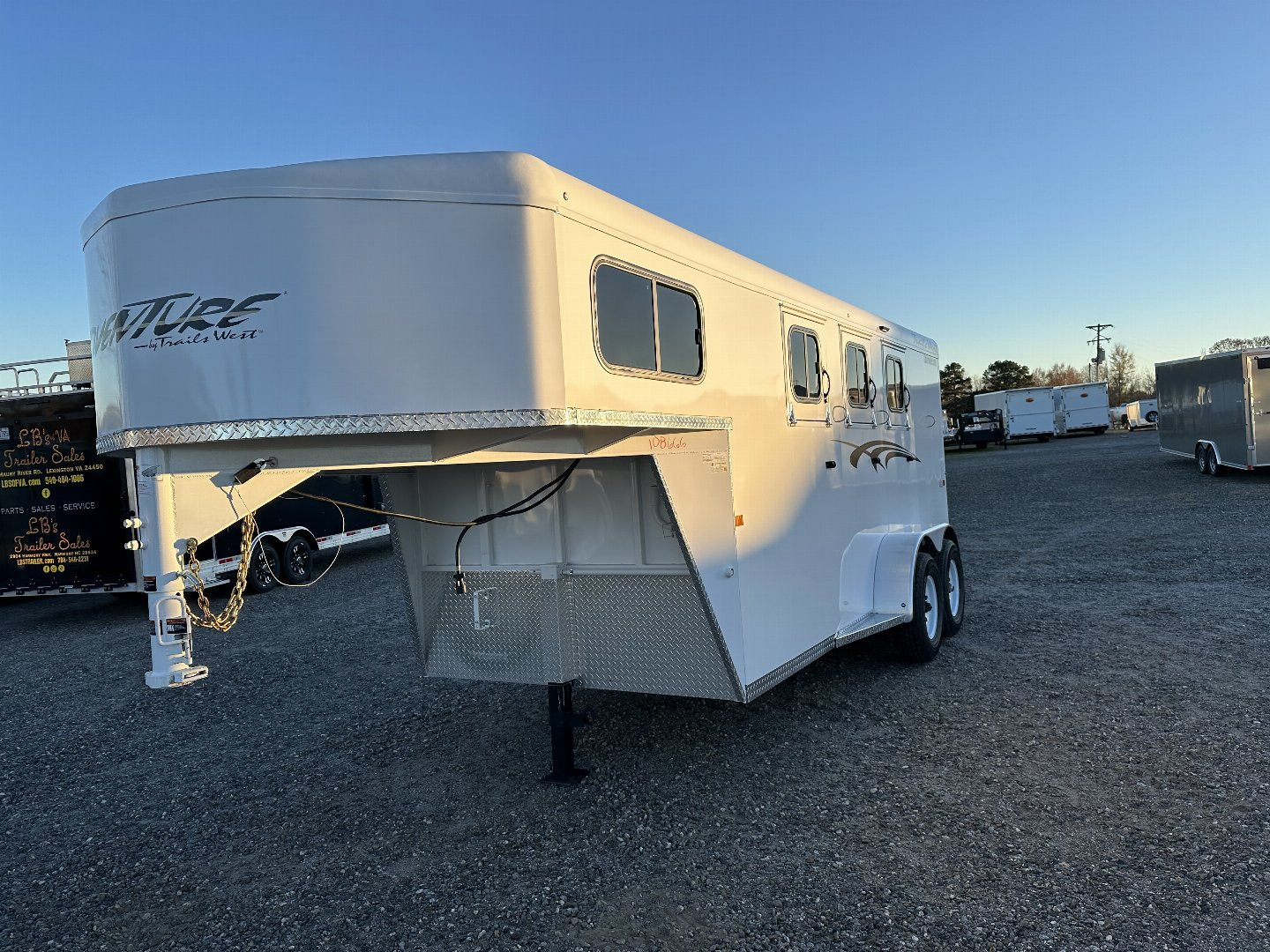 Trailer Photo 1